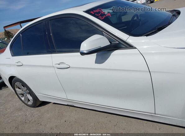 WBA8E9G50GNT86259 2016 BMW 3 SERIES White Սալոնի հետևի տեսք