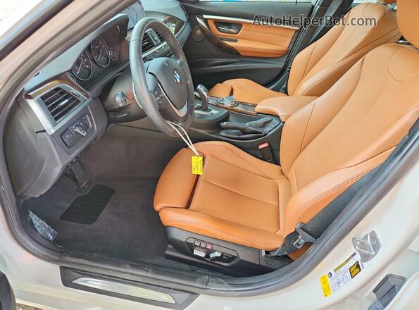 WBA8E9G52GNT82679 2016 BMW OTHER White წინა სალონის ხედი