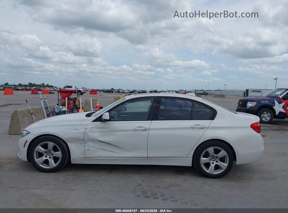 WBA8E9G54GNT88337 2016 BMW 3 SERIES White 360 interior view