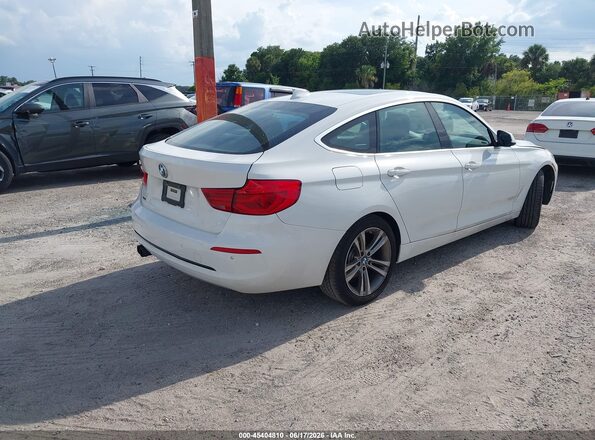 WBA8Z9C56JB220007 2018 BMW 3 SERIES White Trasero derecho