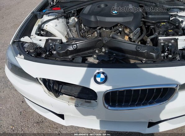 WBA8Z9C56JB220007 2018 BMW 3 SERIES White Vista frontal