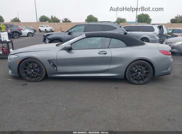 WBAFY4C00PCM11345 2023 BMW M8 Gray Widok wnętrza 360 stopni