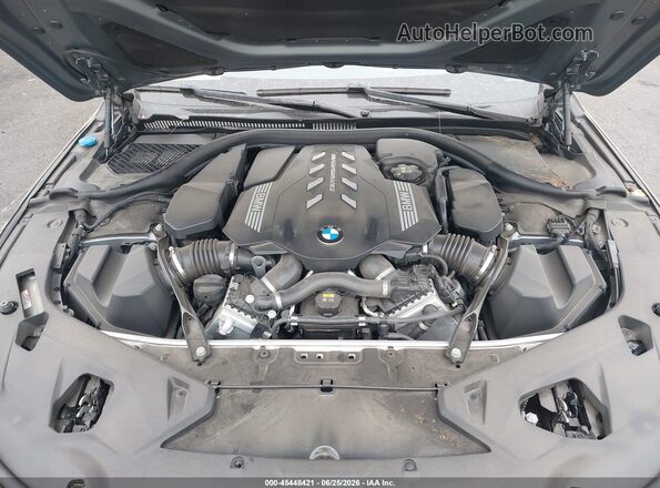 WBAFY4C00PCM11345 2023 BMW M8 Gray Widok z tyłu