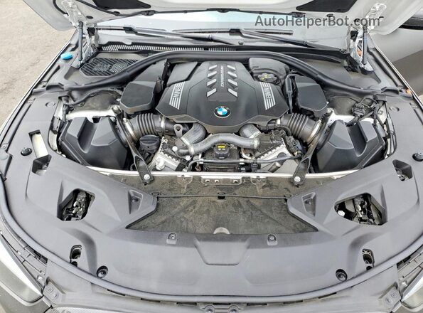 WBAFY4C51KBX39237 2019 BMW M8 Gray Սալոնի հետևի տեսք