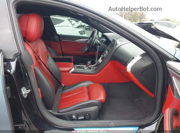 WBAGV2C08LCE77558 2020 BMW 8 SERIES Синий Вид салона спереди
