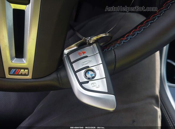 WBAGV8C00PCK75206 2023 BMW M8 Gray Dashboard view