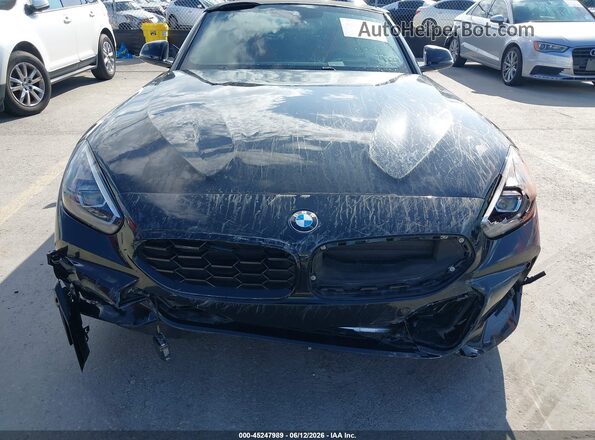 WBAHF9C03SWY46783 2025 BMW Z4 Black Widok z przodu