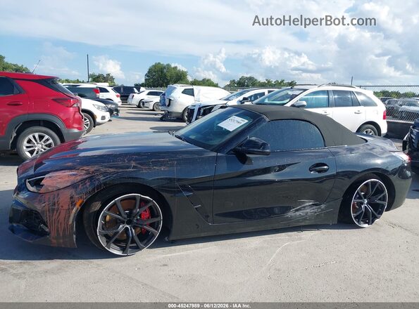 WBAHF9C03SWY46783 2025 BMW Z4 Black Widok wnętrza 360 stopni