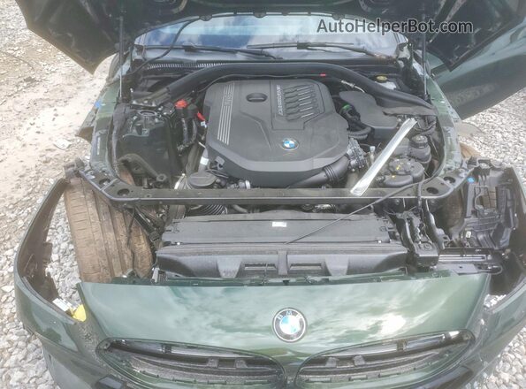 WBAHF9C05SWY43478 2025 BMW Z4 Green Вид задньої частини салону