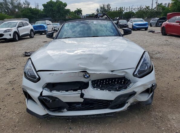 WBAHF9C08MWX37304 2021 BMW Z4 White Vista frontal