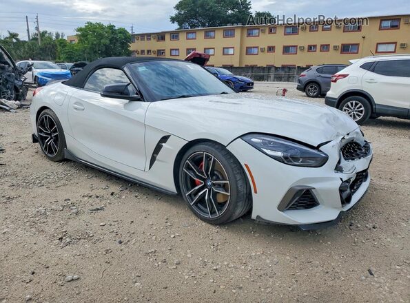 WBAHF9C08MWX37304 2021 BMW Z4 White Delantero derecho