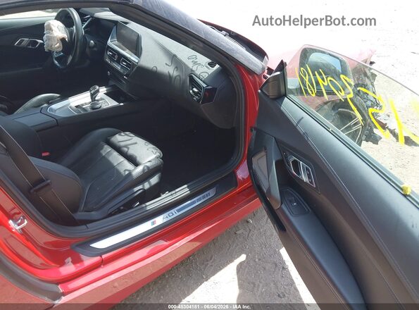 WBAHF9C09LWW53619 2020 BMW Z4 Красный Вид салона спереди