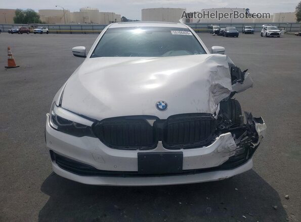 WBAJA5C3XHWA35030 2017 BMW 5 SERIES White Դիմացի տեսք