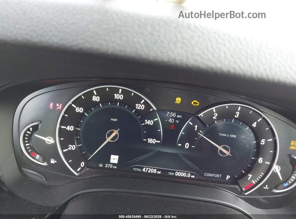 WBAJA5C50KWW16591 2019 BMW 5 SERIES Silver Vista de los asientos traseros
