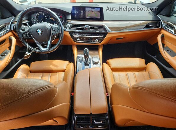 WBAJA5C53KWW22224 2019 BMW 5 SERIES White Widok deski rozdzielczej