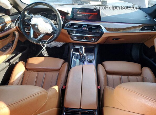 WBAJA5C55JG899627 2018 BMW 5 SERIES Black Vista del salpicadero