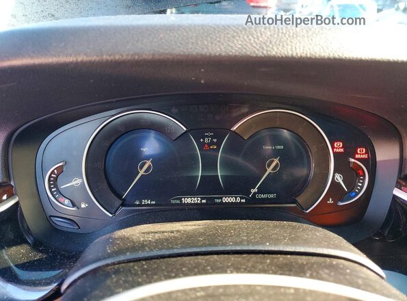 WBAJA5C55JG899627 2018 BMW 5 SERIES Black Vista del cuadro de instrumentos