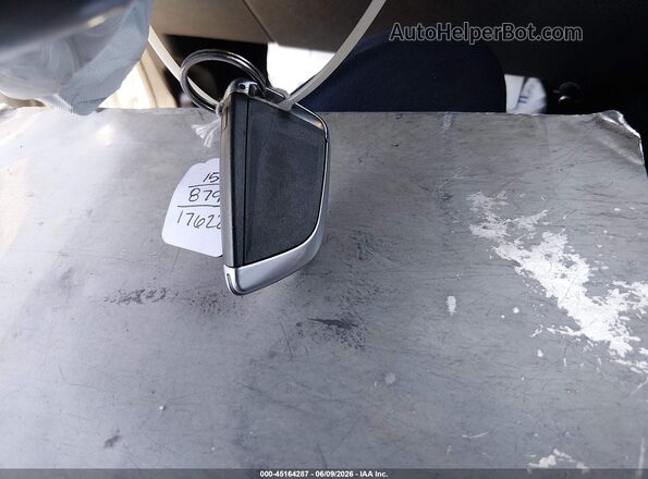 WBAJA5C59KWW11258 2019 BMW 5 SERIES Silver Вид панелі приладів