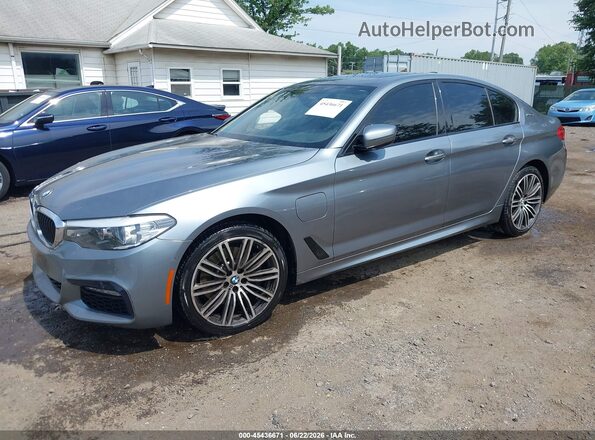 WBAJA9C54JB251992 2018 BMW 5 SERIES Gray Przód lewy