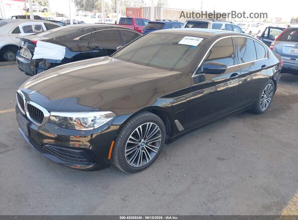 WBAJA9C55KB254868 2019 BMW 5 SERIES Черный Передняя левая четверть