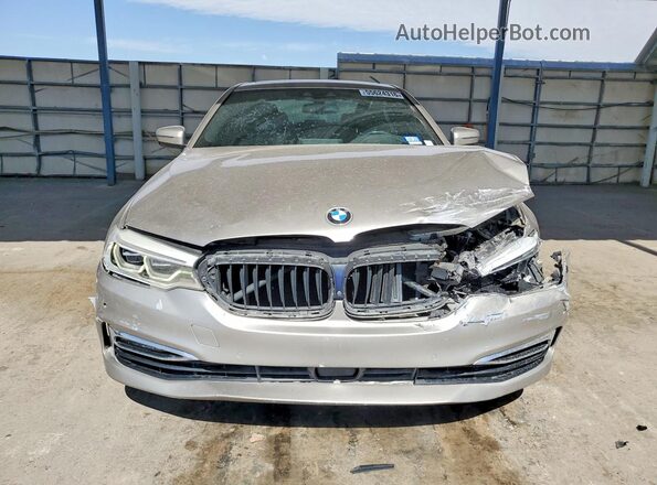 WBAJA9C56JB249337 2018 BMW 5 SERIES Tan Front view