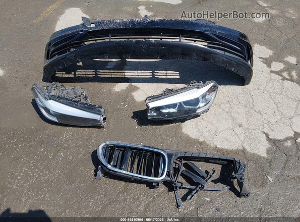 WBAJA9C57JB252232 2018 BMW 5 SERIES Black Вид щитка приладів