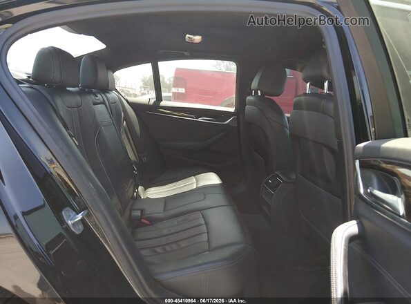 WBAJA9C57JB252232 2018 BMW 5 SERIES Black Вид наклейки з VIN-кодом