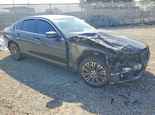 WBAJA9C59JB033062 2018 BMW 5 SERIES Черный Передняя правая четверть