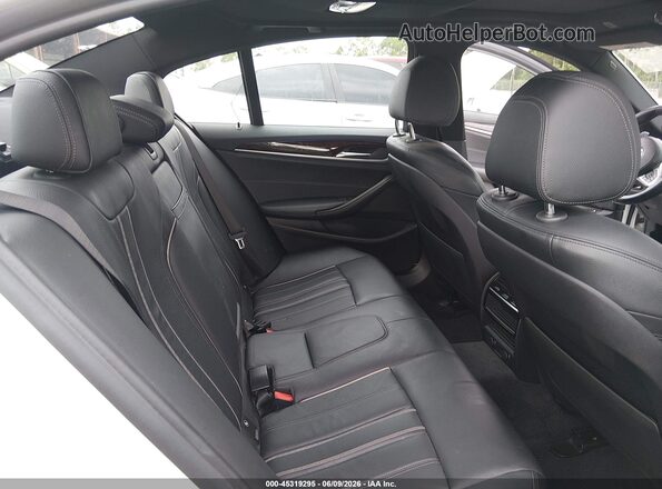 WBAJA9C59JB253303 2018 BMW 5 SERIES White Vista de la etiqueta del VIN
