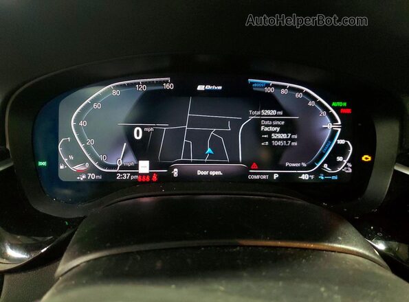 WBAJB1C05LCD36181 2020 BMW 5 SERIES Charcoal ხელსაწყოთა პანელის ხედი