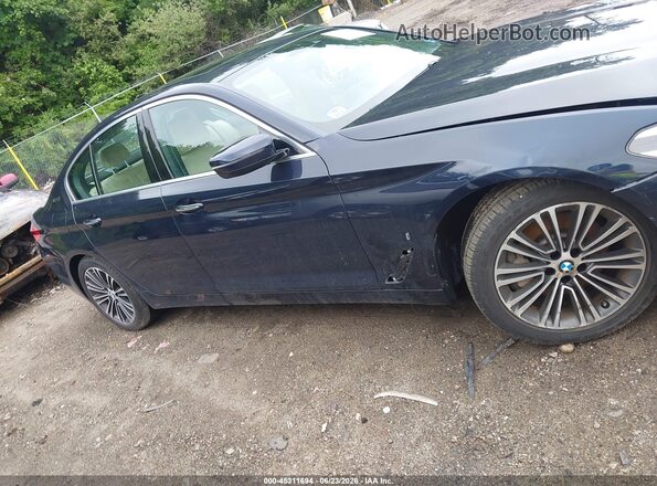WBAJB1C55JB085206 2018 BMW 5 SERIES Blue Widok wnętrza z tyłu
