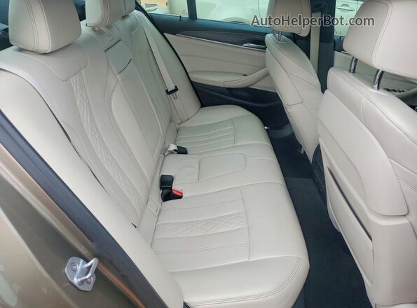 WBAJB1C58JB374757 2018 BMW 5 SERIES Green Вид задніх сидінь
