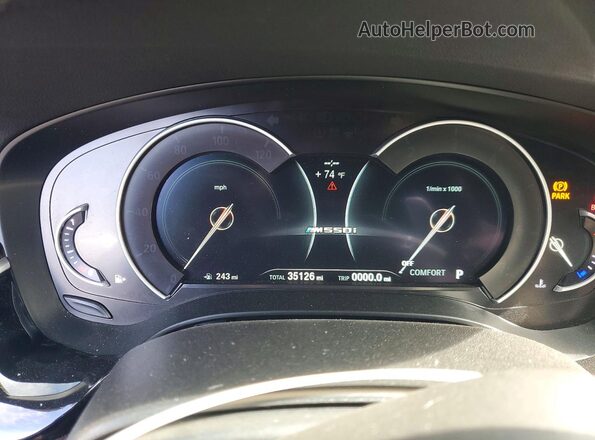 WBAJB9C53JG464593 2018 BMW M5 Blue Vista del cuadro de instrumentos