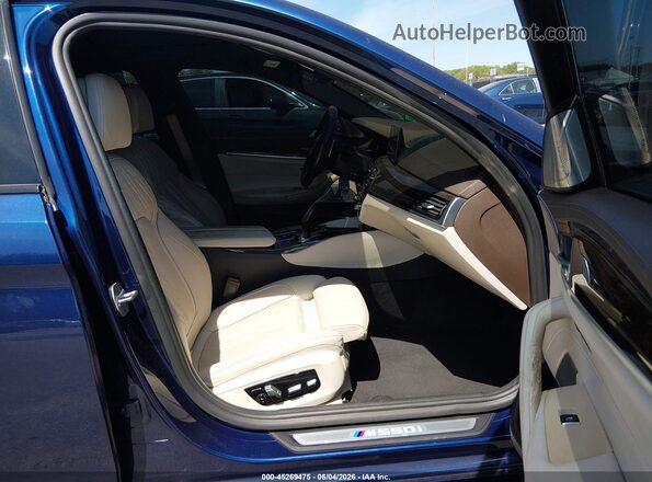 WBAJB9C56JB034845 2018 BMW 5 SERIES Blue წინა სალონის ხედი