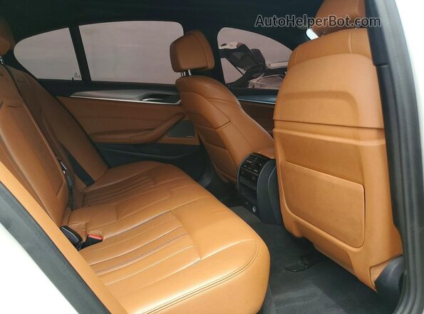 WBAJB9C5XJB049431 2018 BMW M5 White 