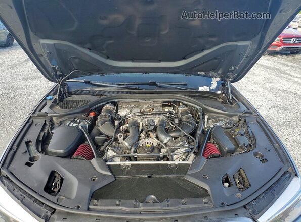 WBAJB9C5XJB287277 2018 BMW 5 SERIES Silver Вид задньої частини салону