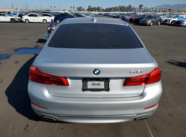 WBAJE5C39HG913672 2017 BMW 5 SERIES Silver Widok z tyłu