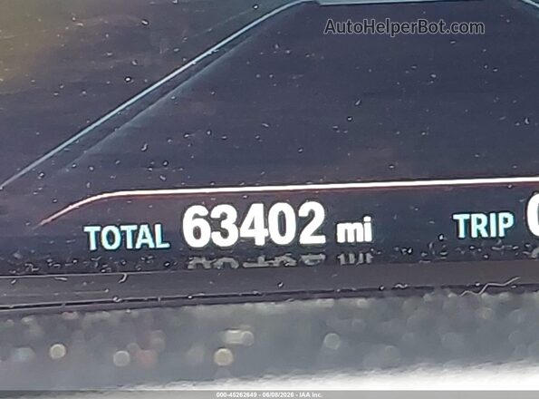 WBAJE5C53KWW11339 2019 BMW 5 SERIES Gray Widok wnętrza z tyłu
