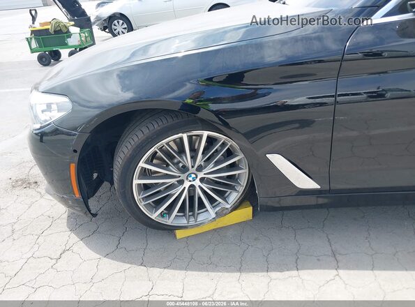 WBAJE5C56JWA97424 2018 BMW 5 SERIES Black Вид щитка приладів