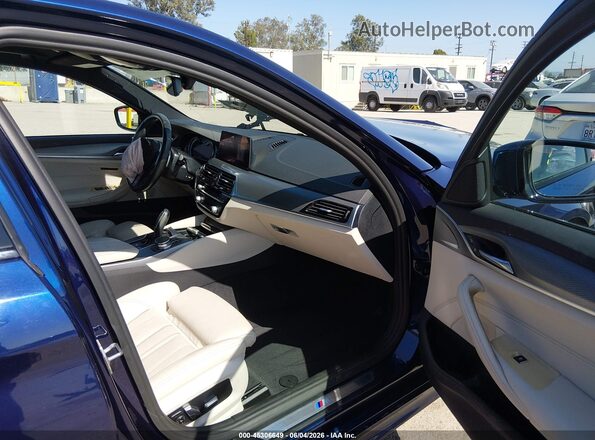 WBAJE5C56KWW32430 2019 BMW 5 SERIES Blue წინა სალონის ხედი