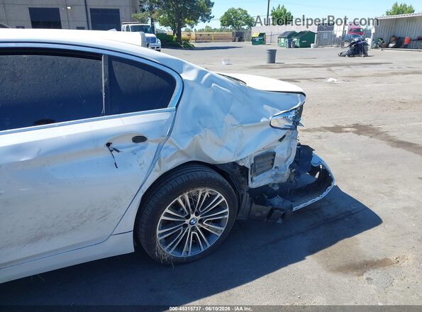 WBAJE5C58JG918403 2018 BMW 5 SERIES White Вид спереду