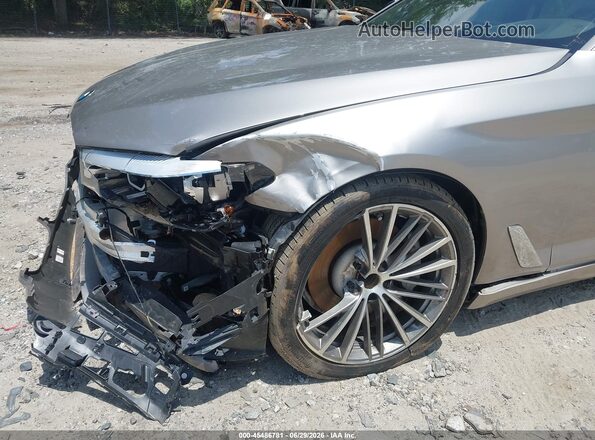 WBAJE5C5XKWW42488 2019 BMW 5 SERIES Brown Widok z przodu