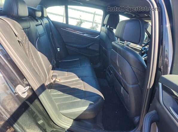 WBAJE7C31HG889573 2017 BMW 5 SERIES Black უკანა სავარძლების ხედი