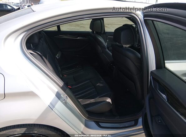WBAJE7C32HG887167 2017 BMW 7 SERIES Silver 