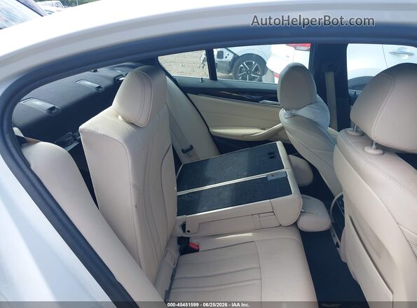 WBAJE7C33HG888120 2017 BMW 5 SERIES Белый Вид наклейки с VIN-кодом