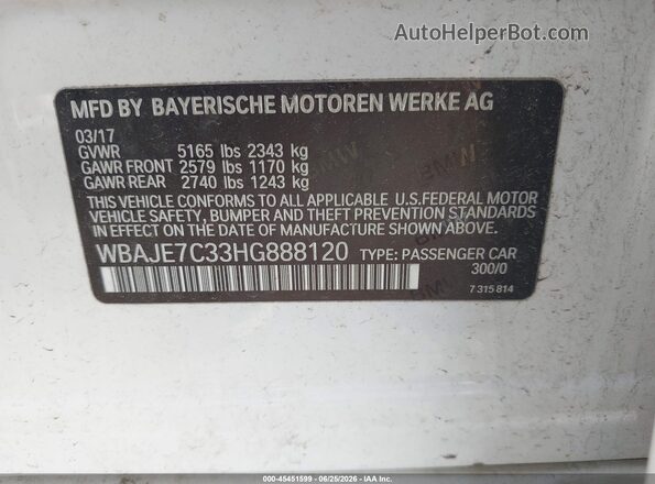 WBAJE7C33HG888120 2017 BMW 5 SERIES Белый Вид подкапотного пространства