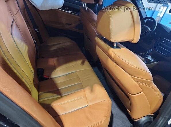 WBAJE7C34HG888465 2017 BMW 5 SERIES Blue Вид задніх сидінь