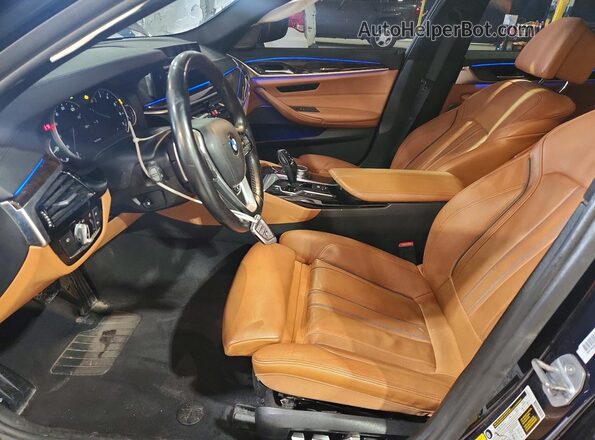 WBAJE7C34HG888465 2017 BMW 5 SERIES Blue Вид салону спереду