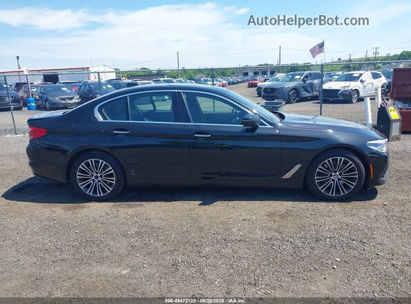 WBAJE7C37HG479229 2017 BMW 5 SERIES Black Вид задньої частини салону