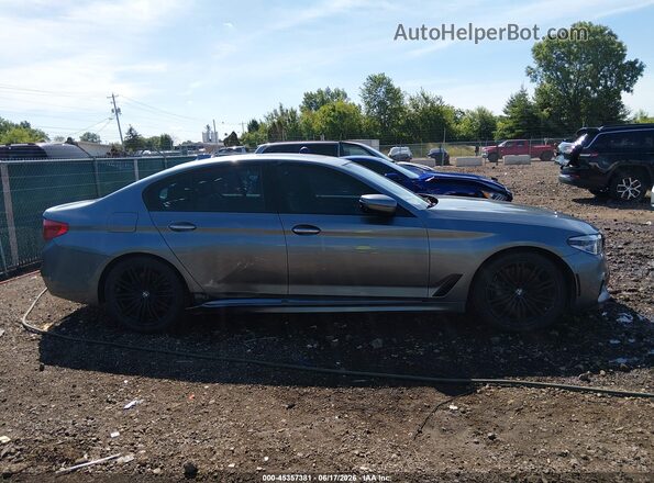 WBAJE7C3XHWA03288 2017 BMW 5 SERIES Серый Панорамный вид салона 360°